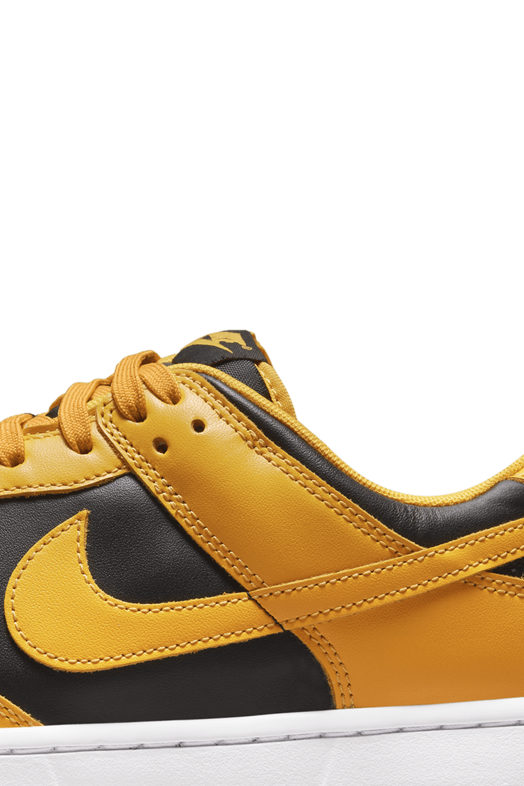 วันเปิดตัว Dunk Low “Championship Goldenrod” (DD1391-004)