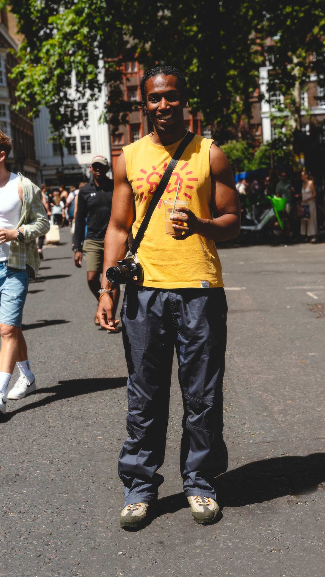 Street SNKRS : London Pride