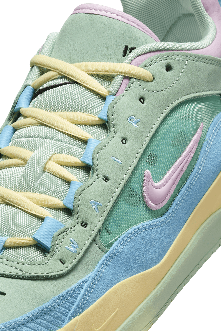 【NIKE公式】エア マックス イショッド x ヴェルディ 'Blue Gaze and Enamel Green' (HF4074-400 / NIKE AM ISHOD QS)