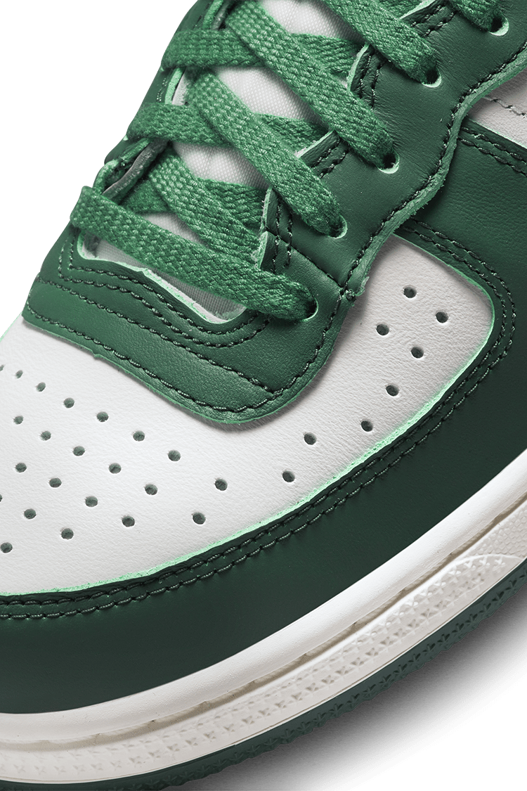 Terminator High 'Noble Green' (FD0650-100) Release Date. Nike SNKRS