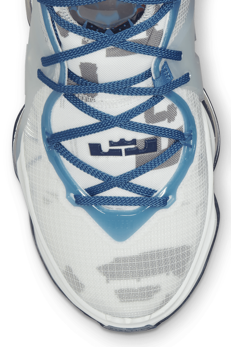 วันเปิดตัว LeBron 19 “White and Dutch Blue”