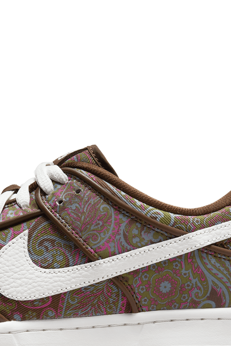 SB Dunk Low 'Paisley' (DH7534-200) Release Date. Nike SNKRS