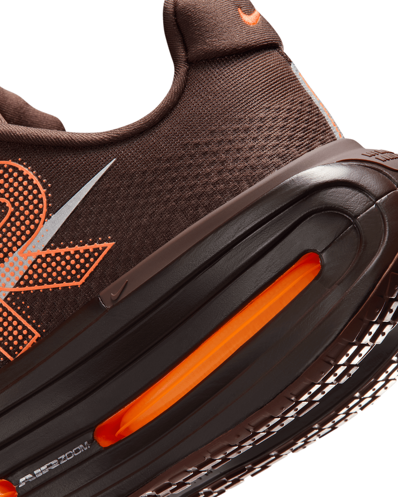 Date de sortie de la Vomero Premium x Renegade « Brown Basalt and Total Orange » (IQ7314-200)