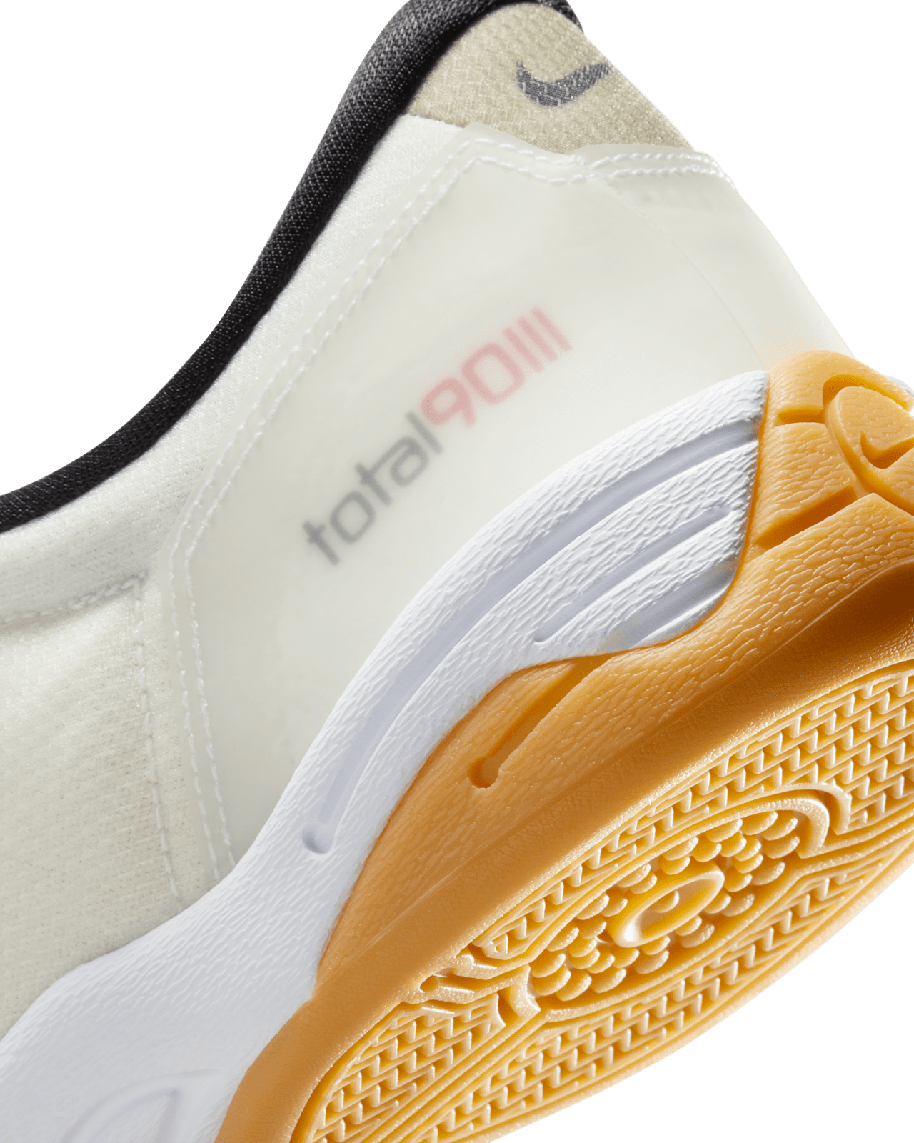 Total 90 'White and Black' (IB8182-100) 發售日期 