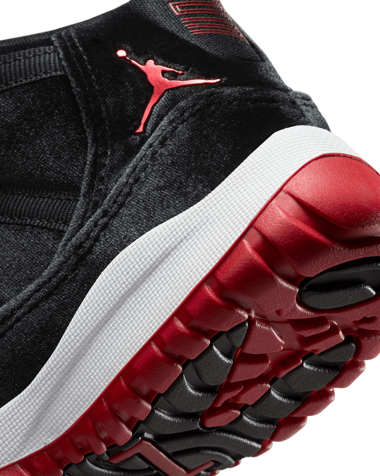 Little Kids' Jordan 11 'Bred Velvet' (HF7807-061)