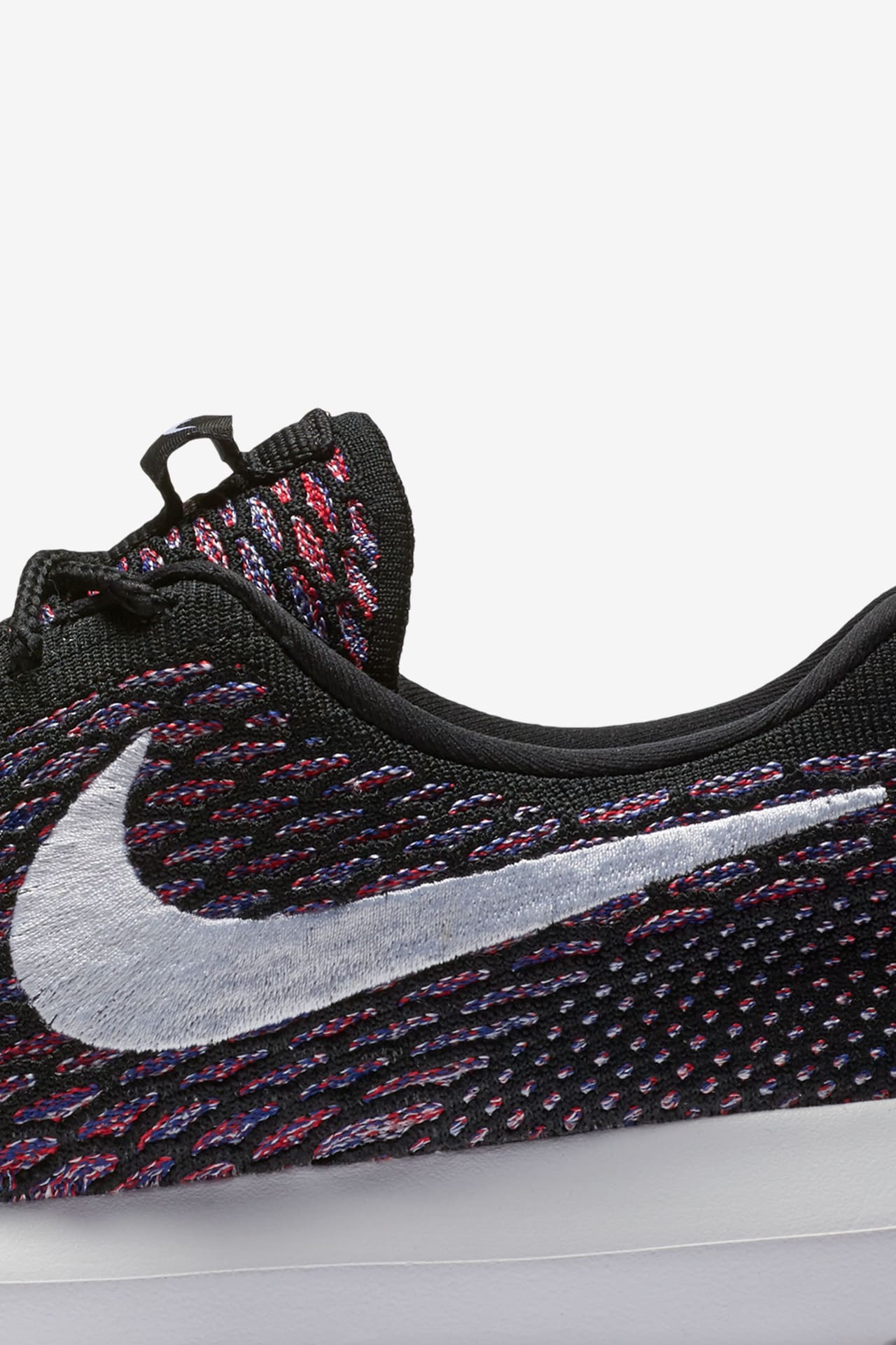 Nike Roshe One Flyknit Vibrant Multi Color Nike SNKRS