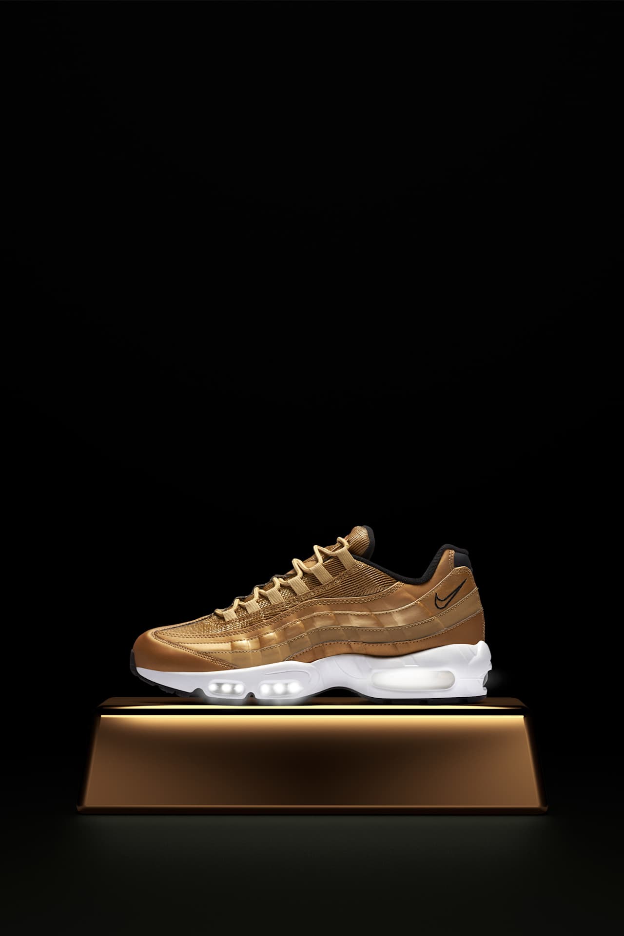 靴 Nike Air Max 95 \"Elemental Gold\" Nike Air Max 95 Black Elemental Gold Men's - DM0011-004 - US