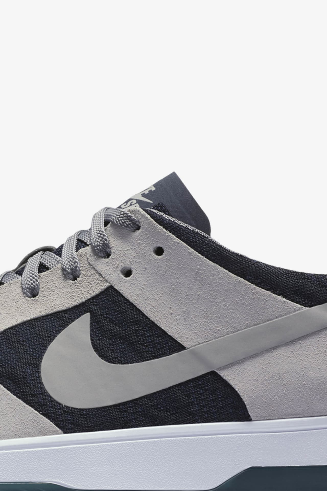 SB LOW Medium Grey Dark Obsidian Nike SNKRS