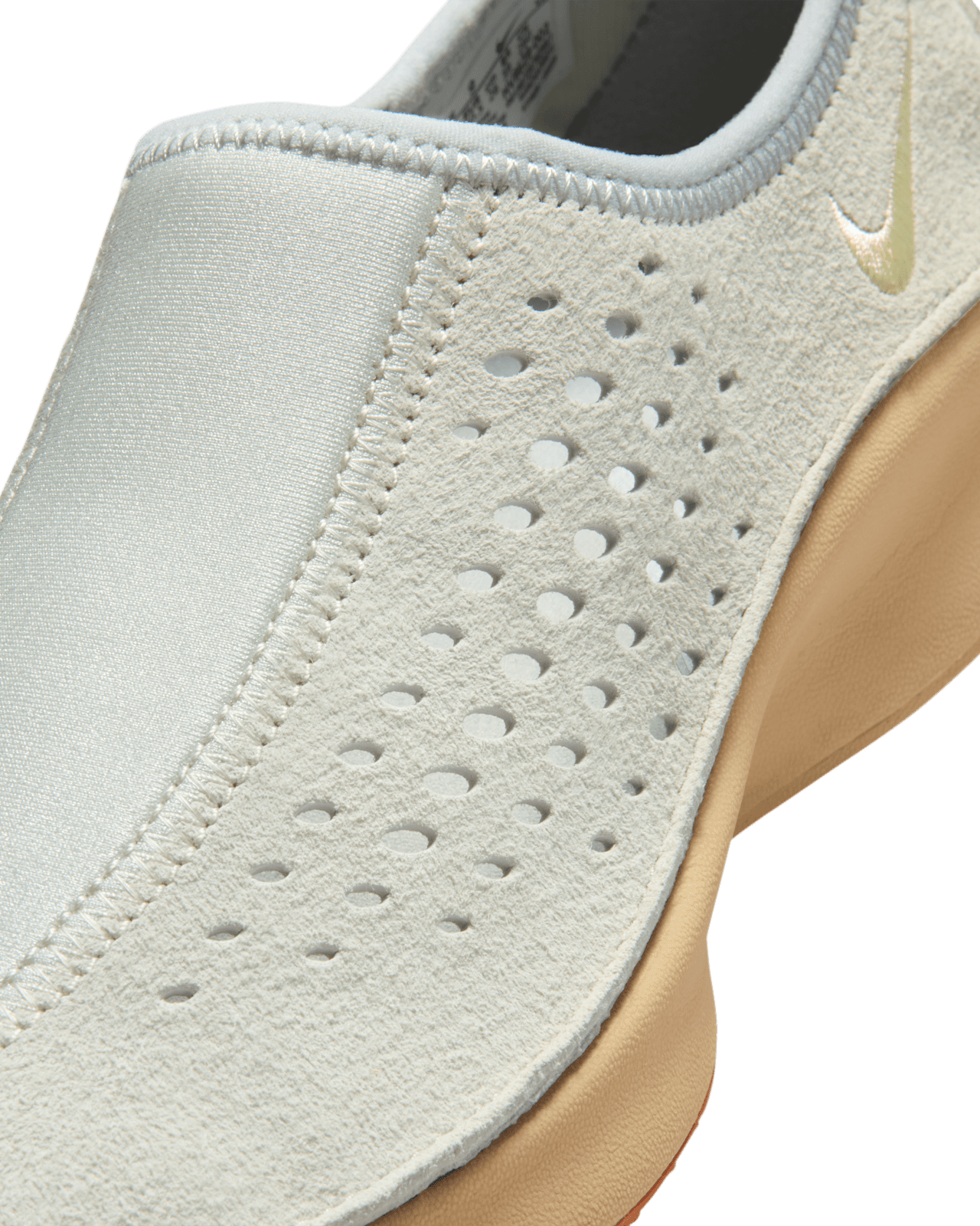 NIKE AIR SUPERFLY MOC Release Date