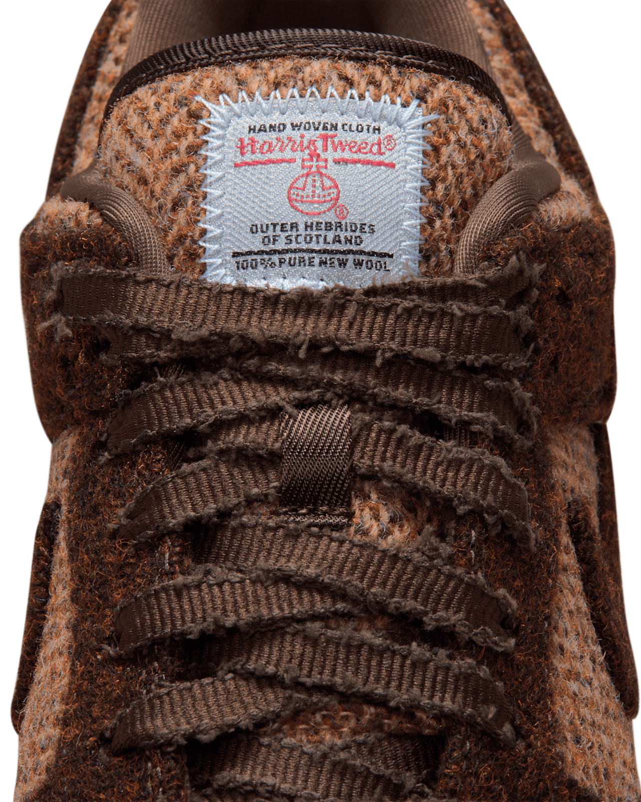 女款 Dunk 低筒鞋 x Harris Tweed® 'Sesame and Violet Mist' (IO0052-200) 發售日期