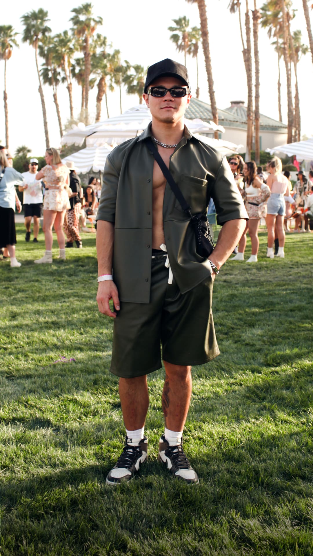 Street SNKRS: Revolve Festival