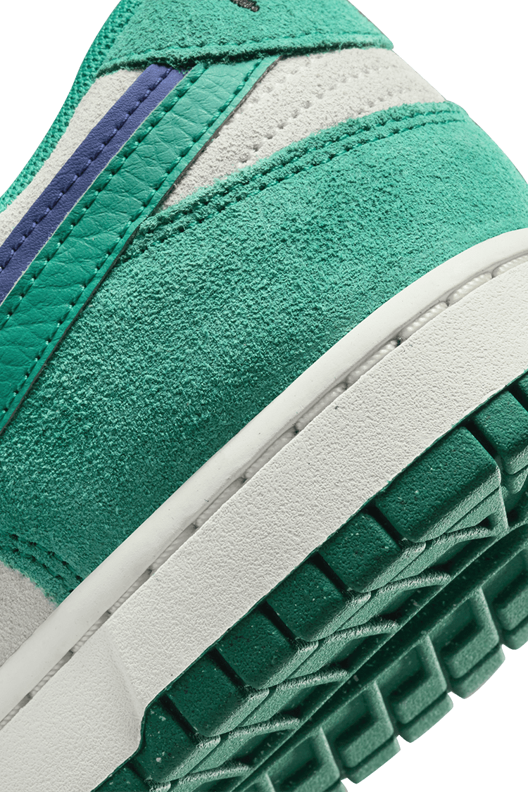 Fecha de lanzamiento del Dunk Low "Neptune Green and Sail" (DO9457-101) para mujer