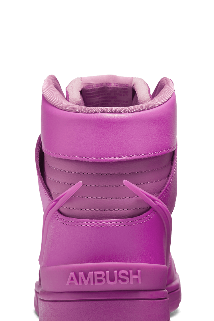 วันเปิดตัว Dunk High x AMBUSH “Cosmic Fuchsia”