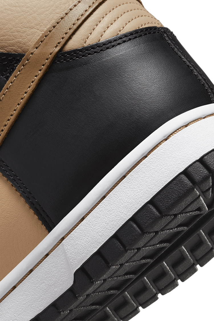 Fecha de lanzamiento del Dunk High "Black Flax" para mujer (DX0346-001)