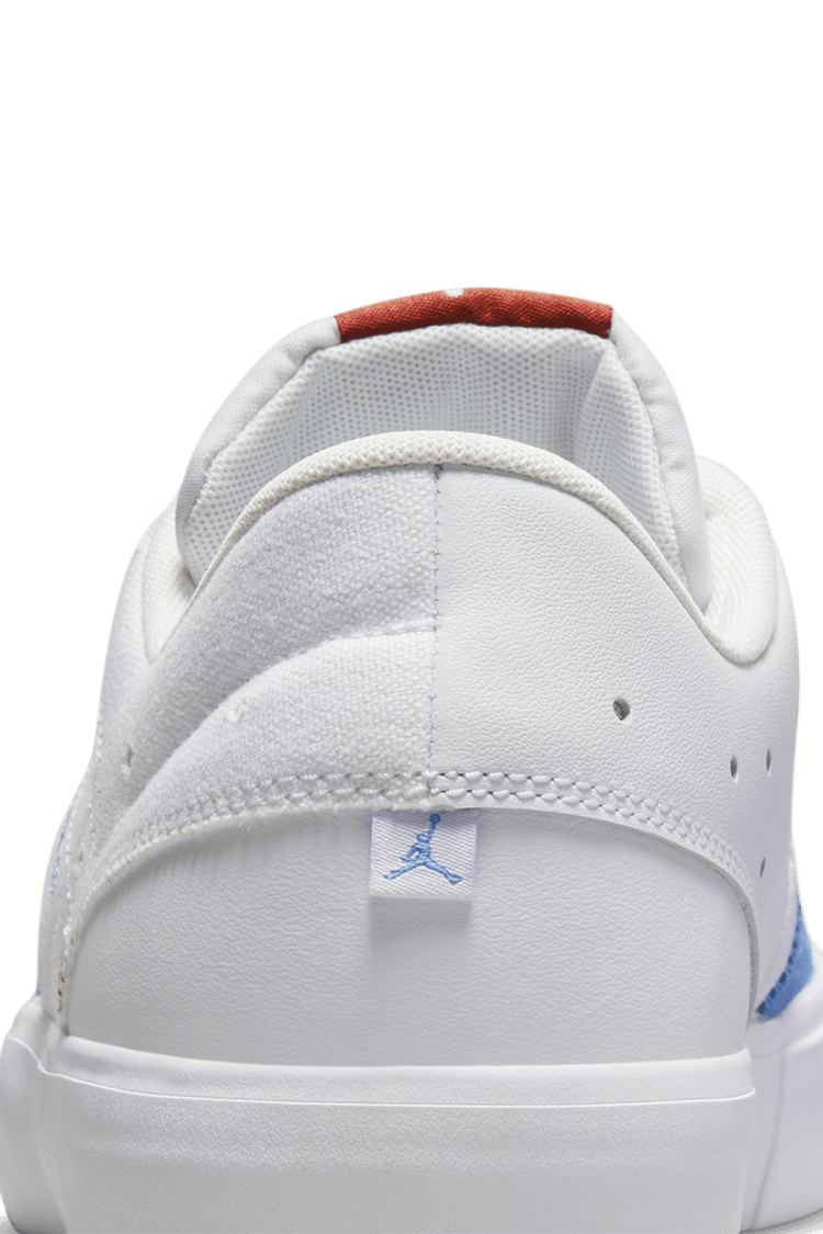 วันเปิดตัว Jordan Series .02 “University Blue”