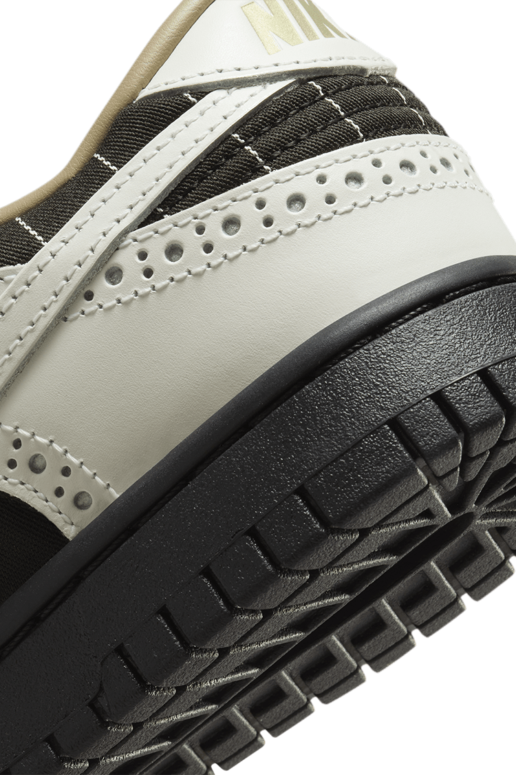 Fecha de lanzamiento del Dunk Low "Summit White and Cacao Wow" para mujer (FV3642-010)