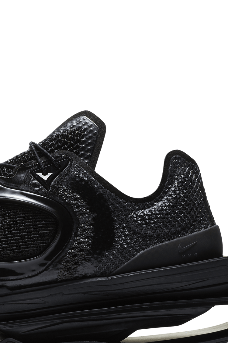 【NIKE公式】ズーム 004 x MMW 'Black' (DC7442-001 / NIKE DS_TR / MMW)