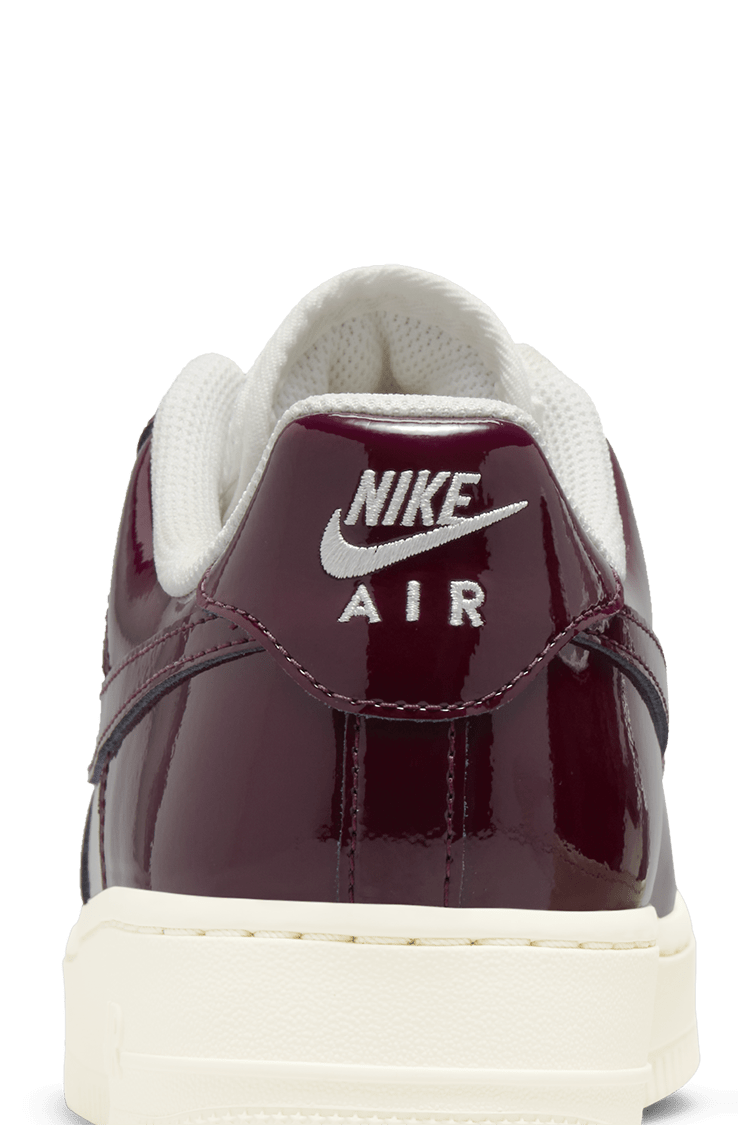 Women's Air Force 1 'Dark Beetroot' (DQ8583-100) Release Date