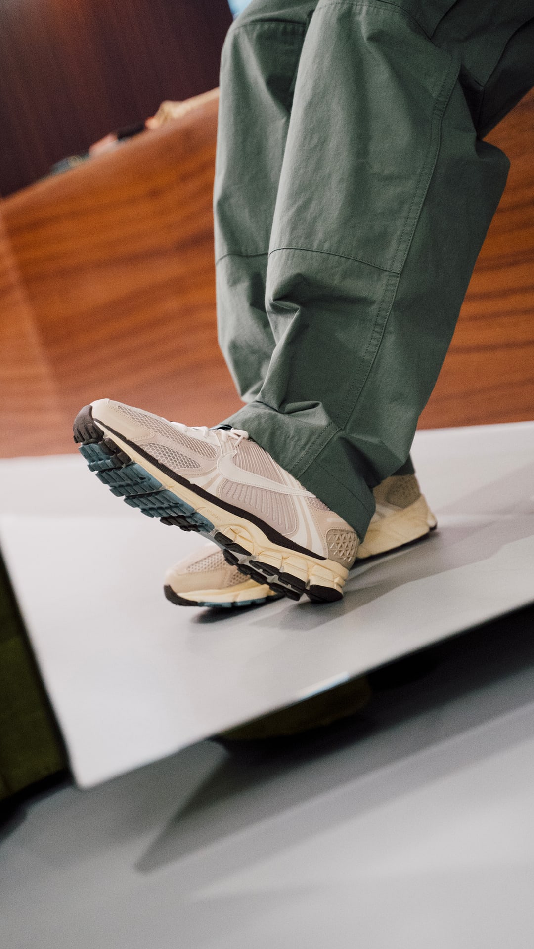 SNRKS Style: Vomero 5