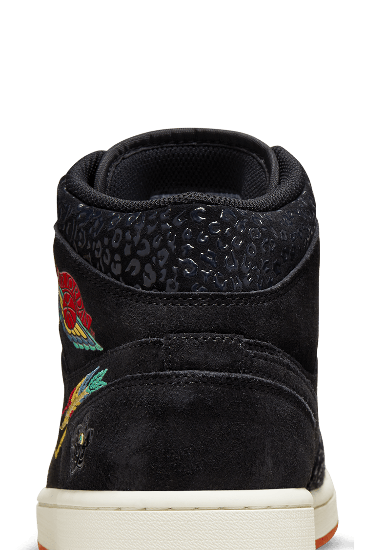 Air Jordan 1 Mid 'Siempre Familia' (DN4904-001) Release Date. Nike SNKRS