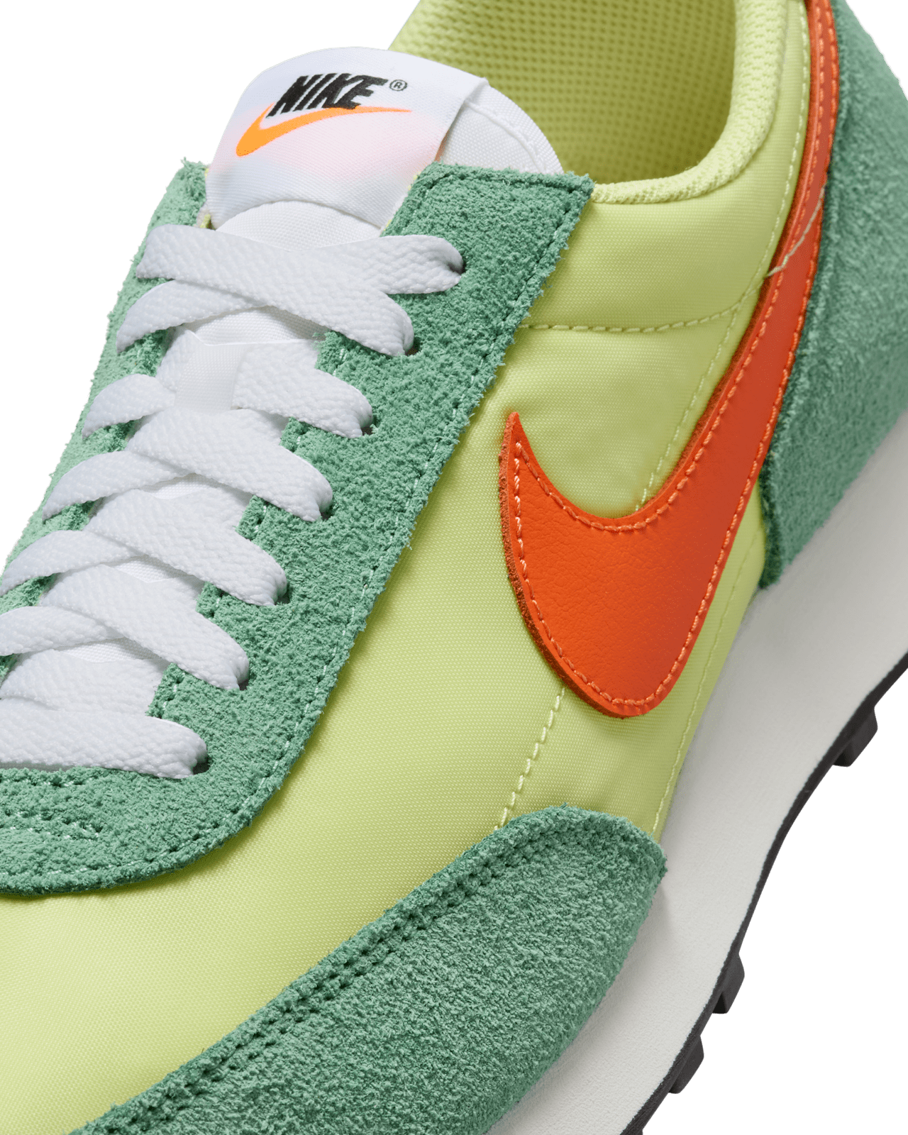 【NIKE公式】デイブレイク 'Limelight and Healing Jade' (BV7725-300 / NIKE DBREAK SP)