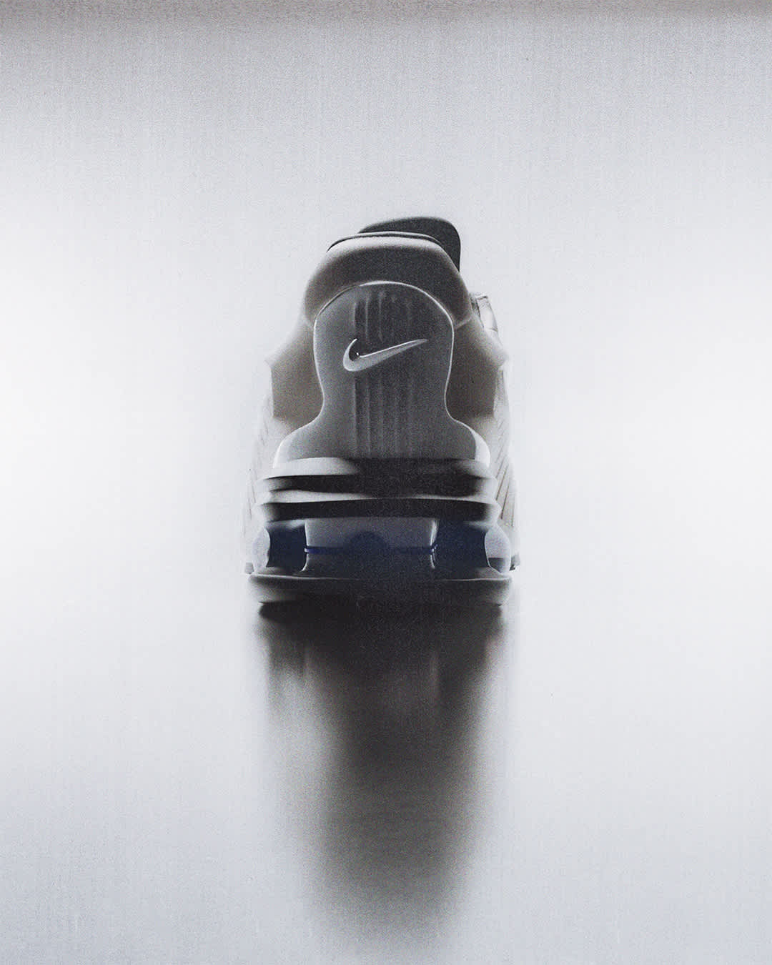 Date de sortie de la Air Max Dolce "Metallic Silver" pour femme (IB4527-001)