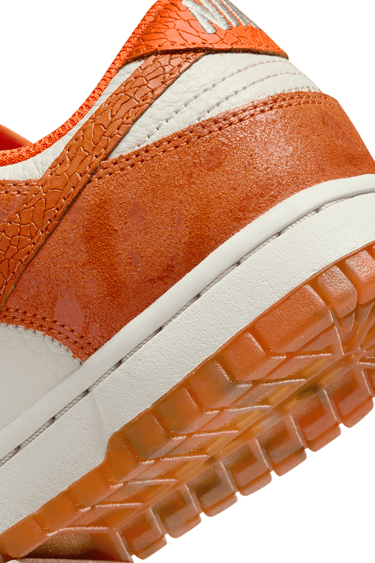Fecha de lanzamiento del Dunk Low "Total Orange" para mujer (FN7773-001)