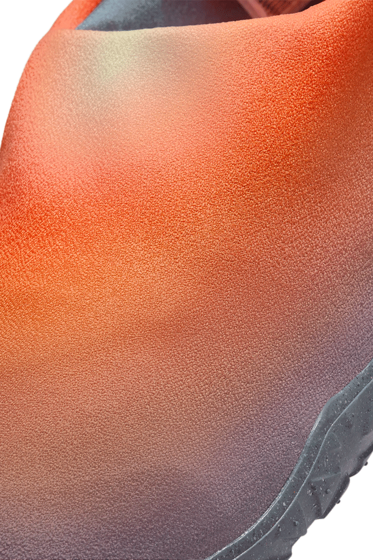 วันเปิดตัว ACG Moc Premium 'Daybreak and Safety Orange' (FV4574-500)