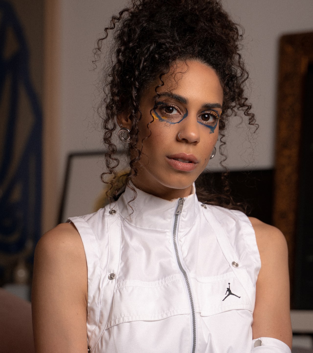 W stylu SNKRS: AJ4 Blank Canvas – Allison Fullin