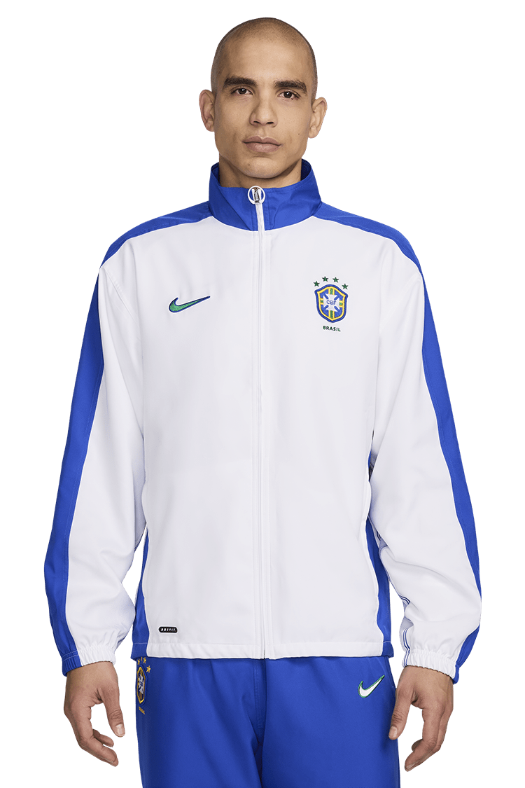 Kolekcja odzieży. Nike SNKRS