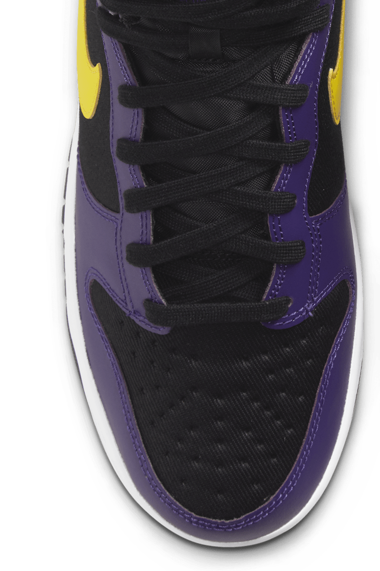 วันเปิดตัว Dunk High “Court Purple”