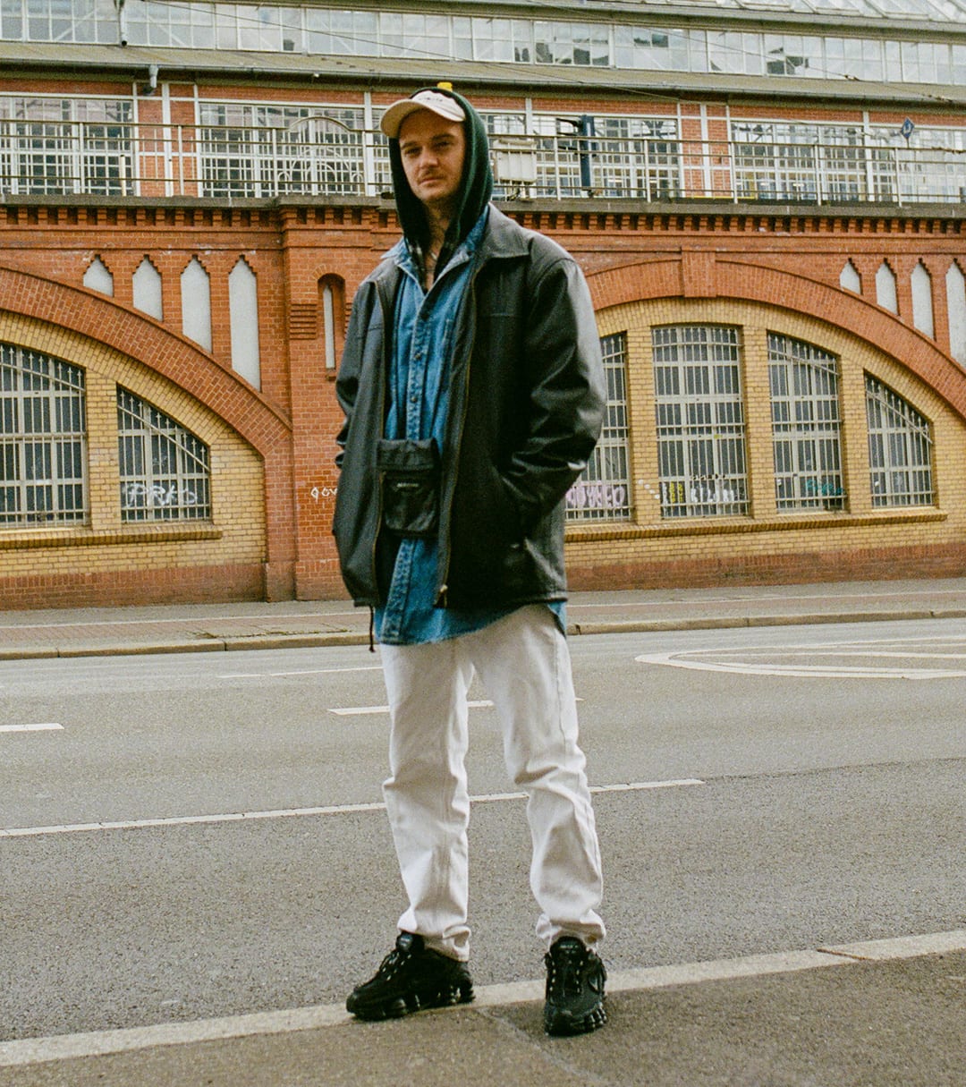 03.05 Street SNKRS: Central