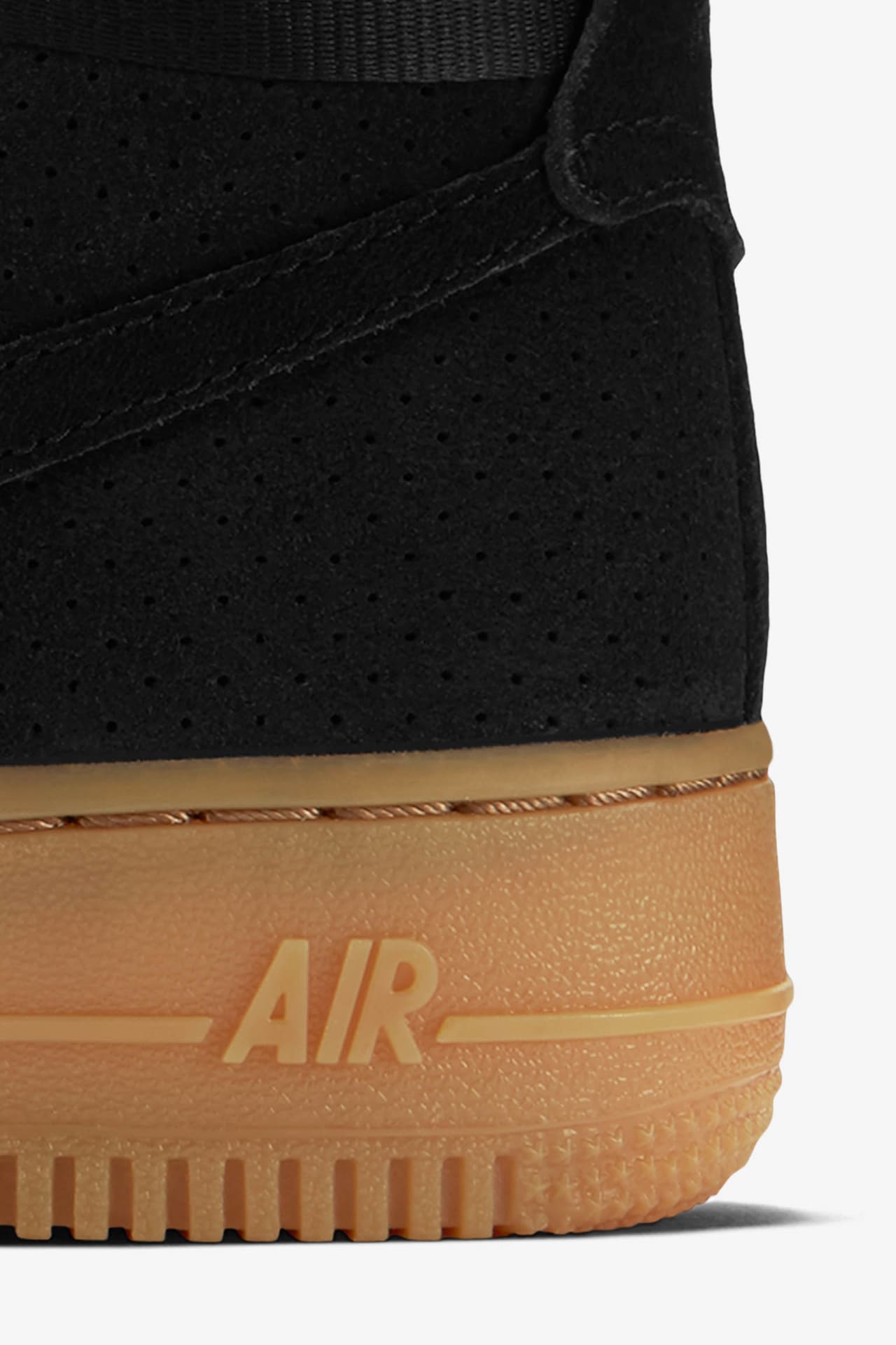 Nike air force 1 high black suede gum best sale