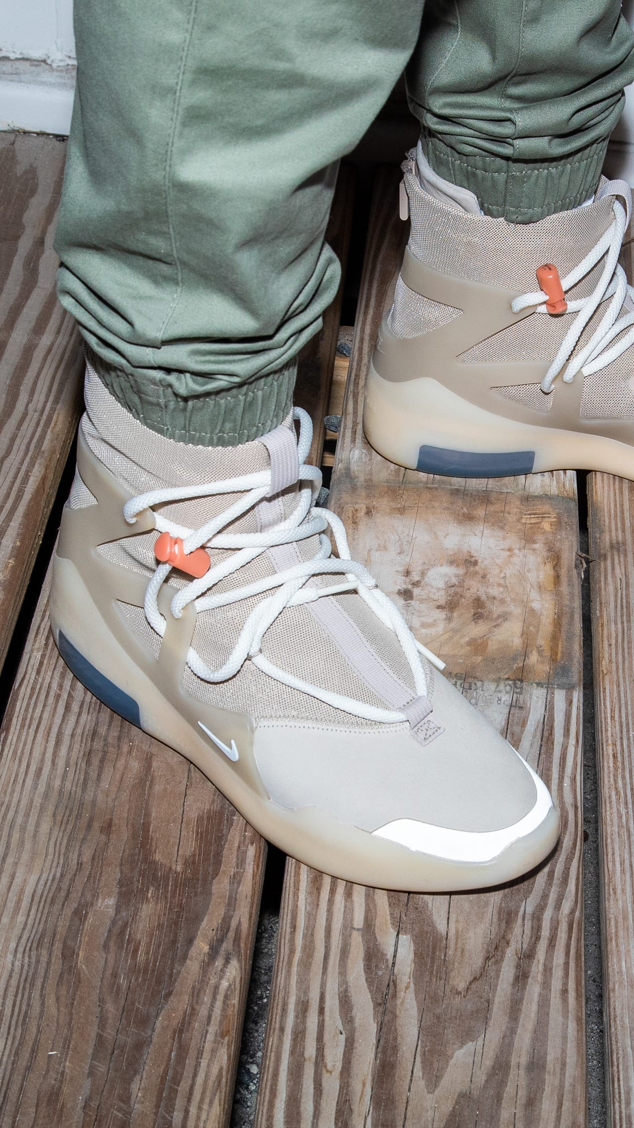 【NIKE公式】Street SNKRS：The Art of Ease: Art Basel