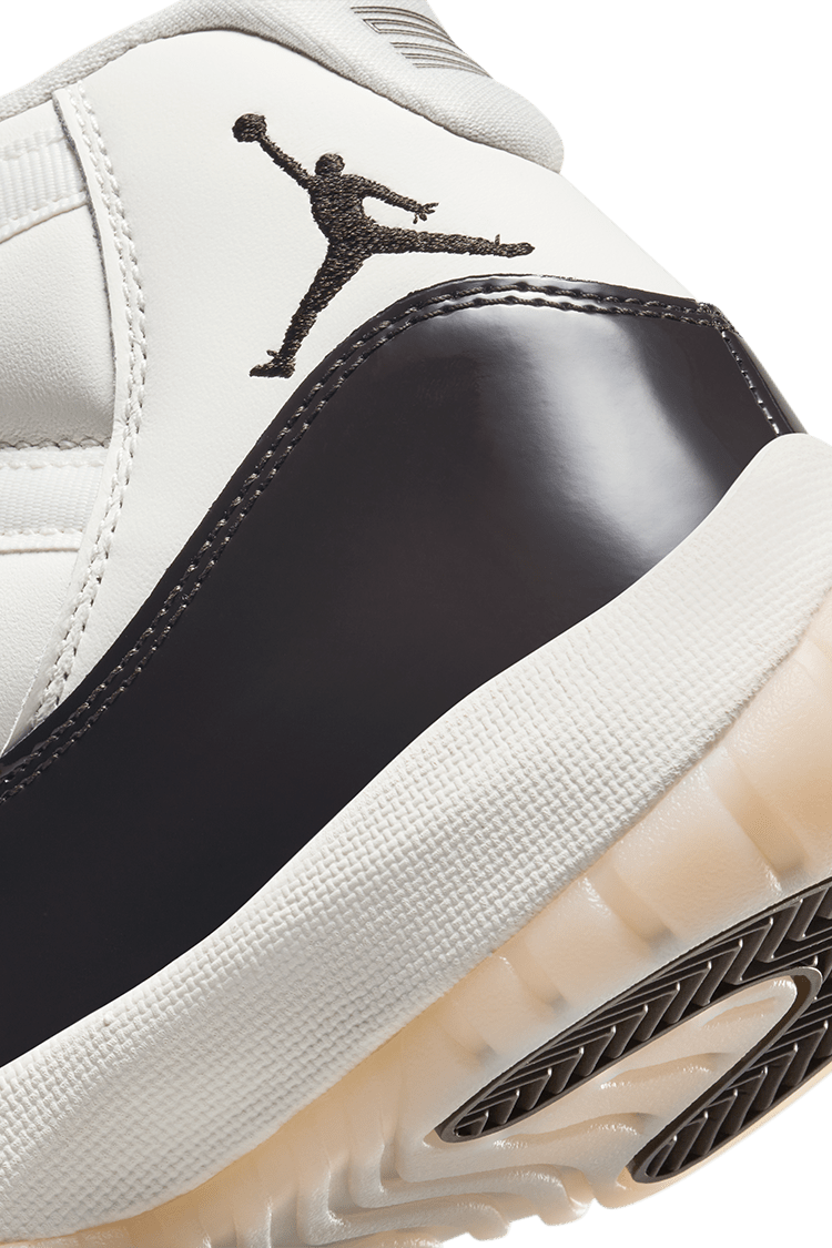 Fecha de lanzamiento del Air Jordan 11 para mujer "Neapolitan" (AR0715-101)