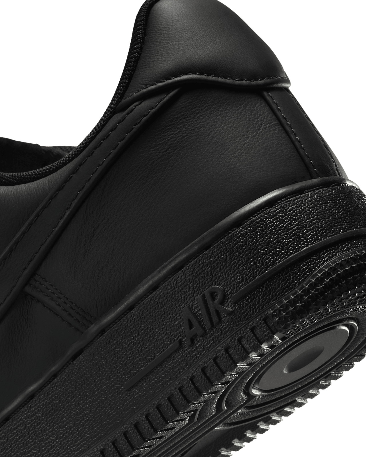 Air Force 1 低筒鞋 'Triple Black' (IM3078-001) 發售日期