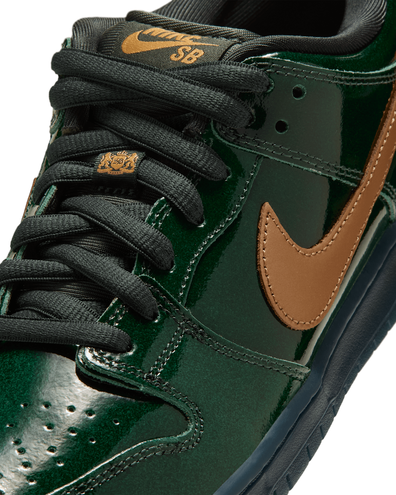 NIKE SB DUNK LOW PRO PRM WC Release Date