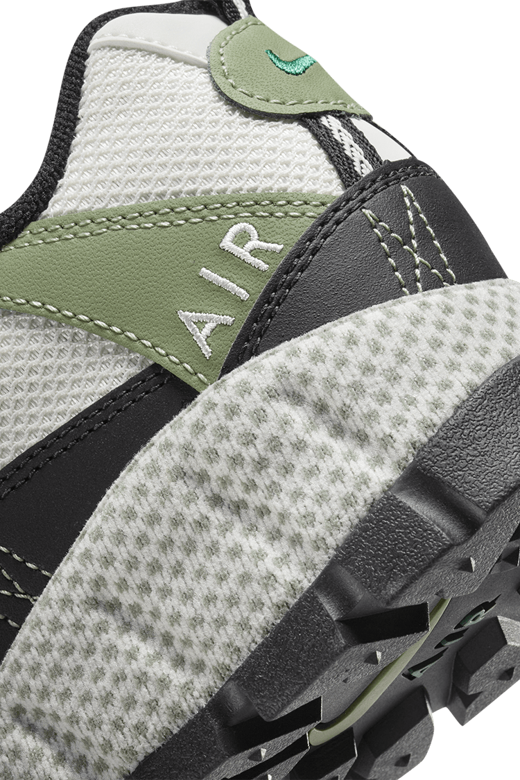 วันเปิดตัว Air Humara "Oil Green and Malachite" (FJ7098-301)