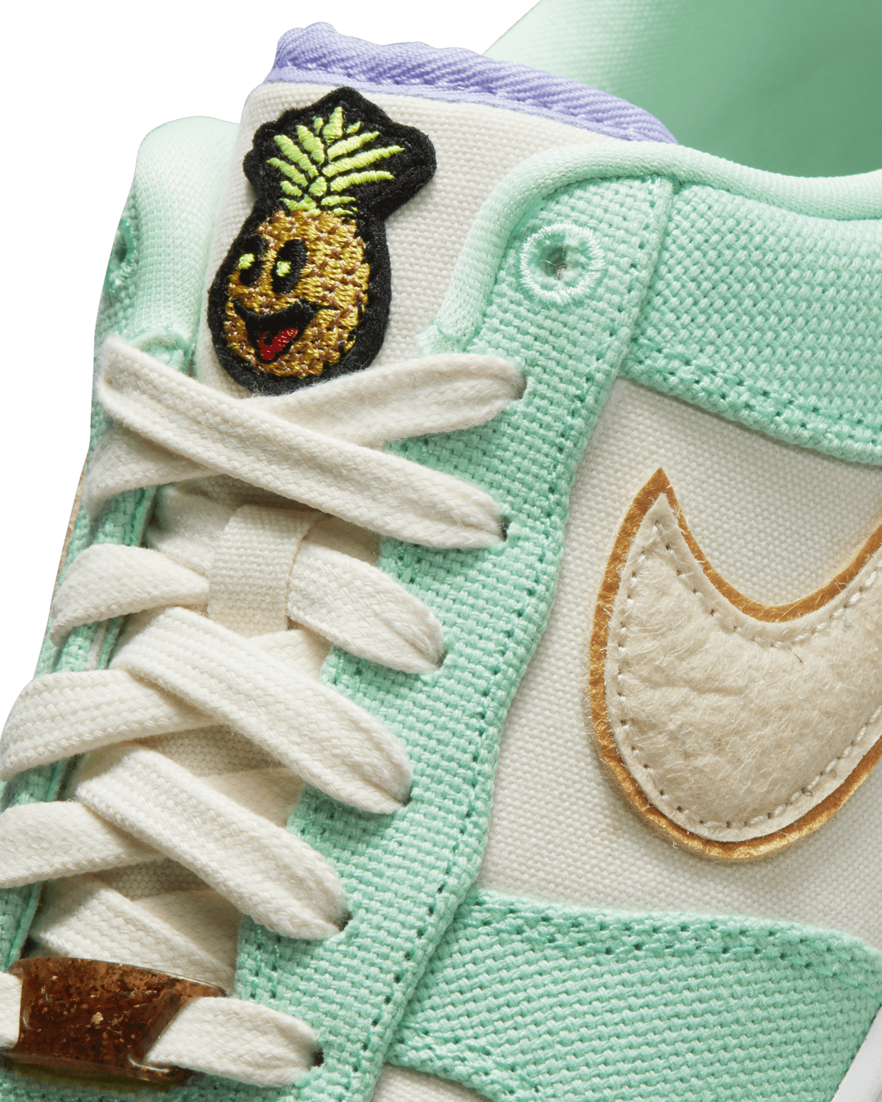 วันเปิดตัว Air Force 1 “Pineapple Canvas” ผู้หญิง