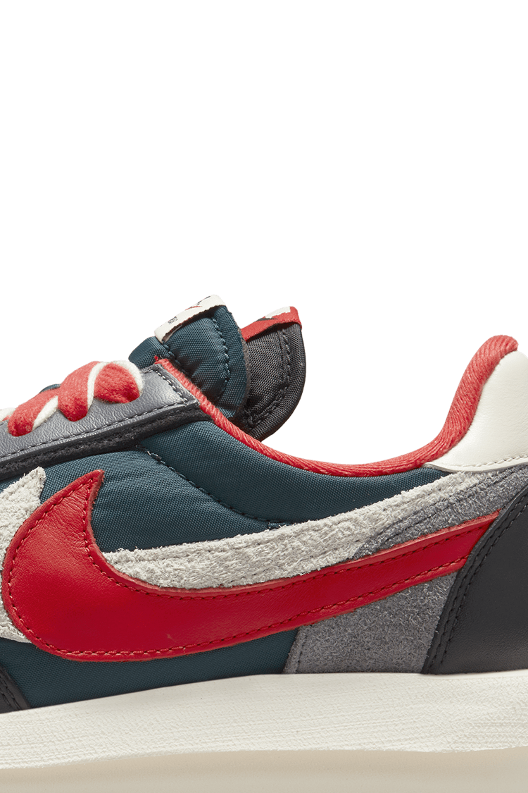 LDWaffle x sacai x UNDERCOVER Midnight Spruce and University Red DJ4877 300 Release Date. Nike SNKRS