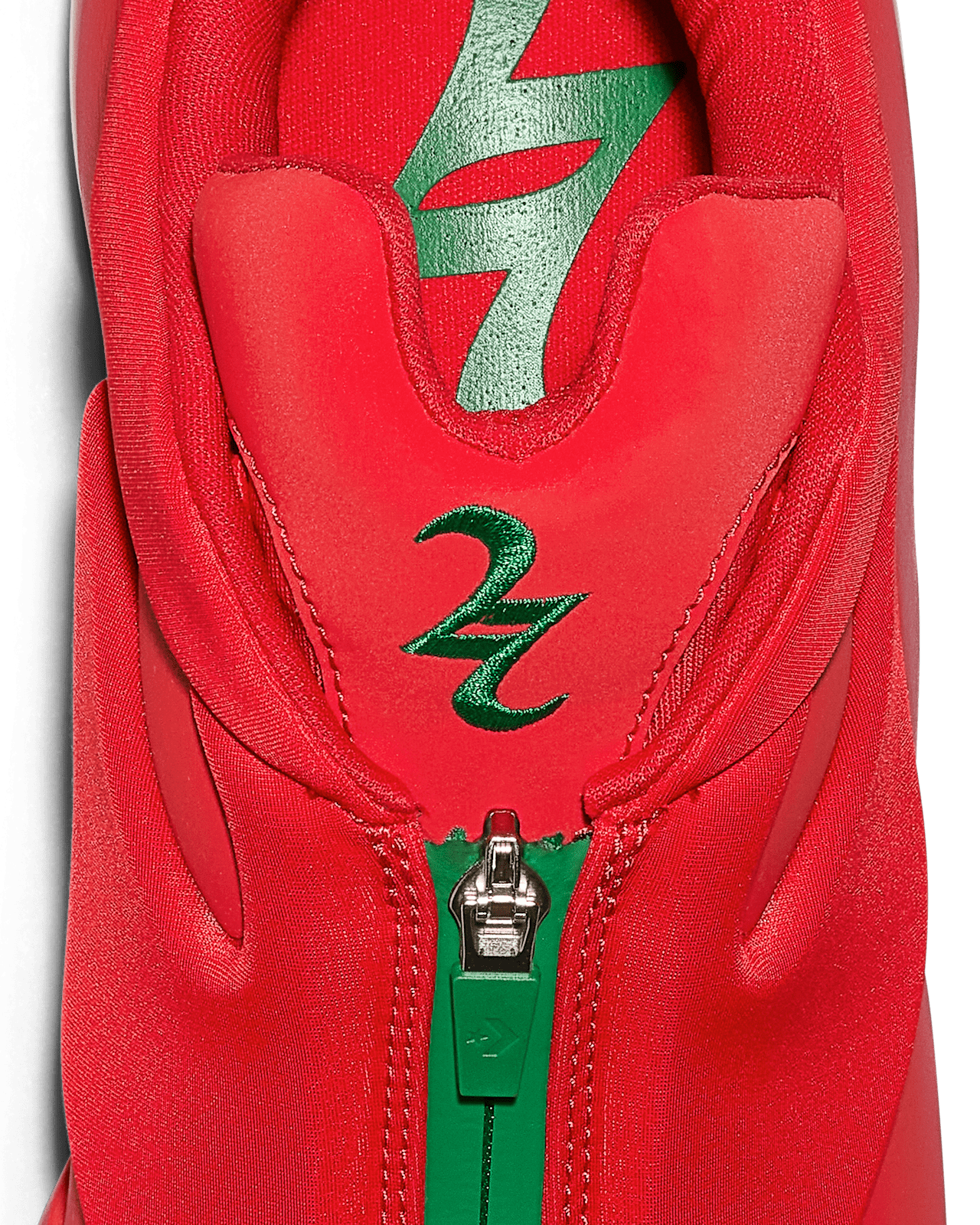 SHAI 001 'Winter Red' (A18775C-610)