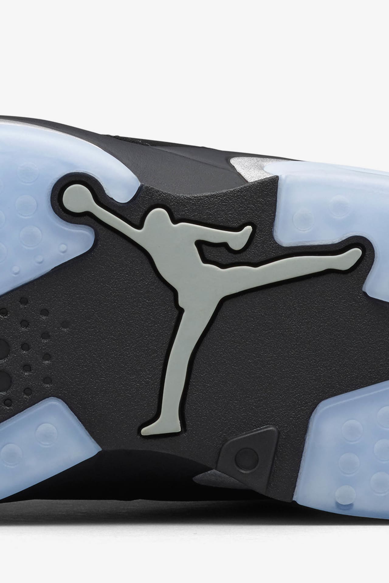 Air Jordan 6 Retro Low 'Metallic Silver' Release Date