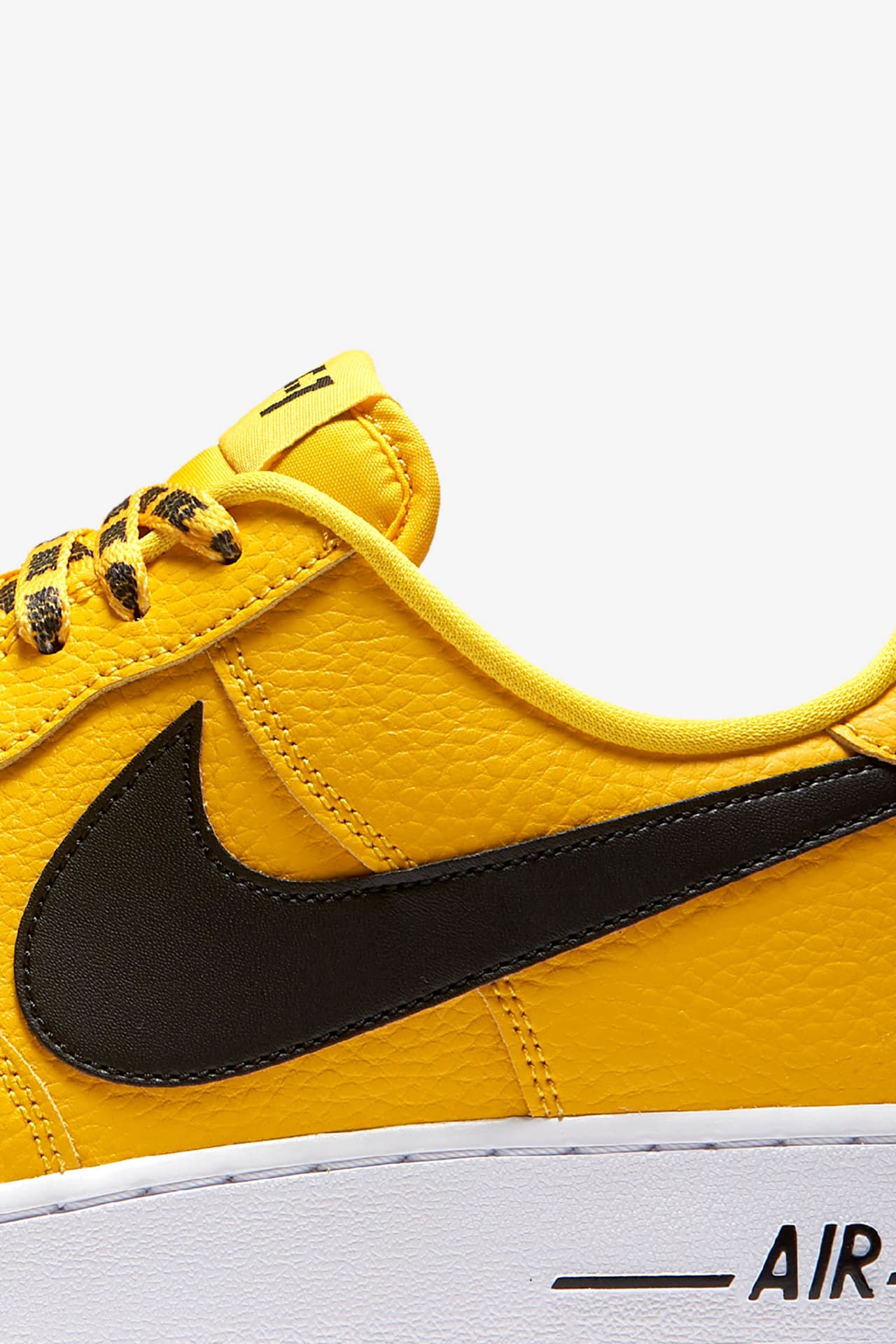 Nike air force 1 nba amarillo white best sale