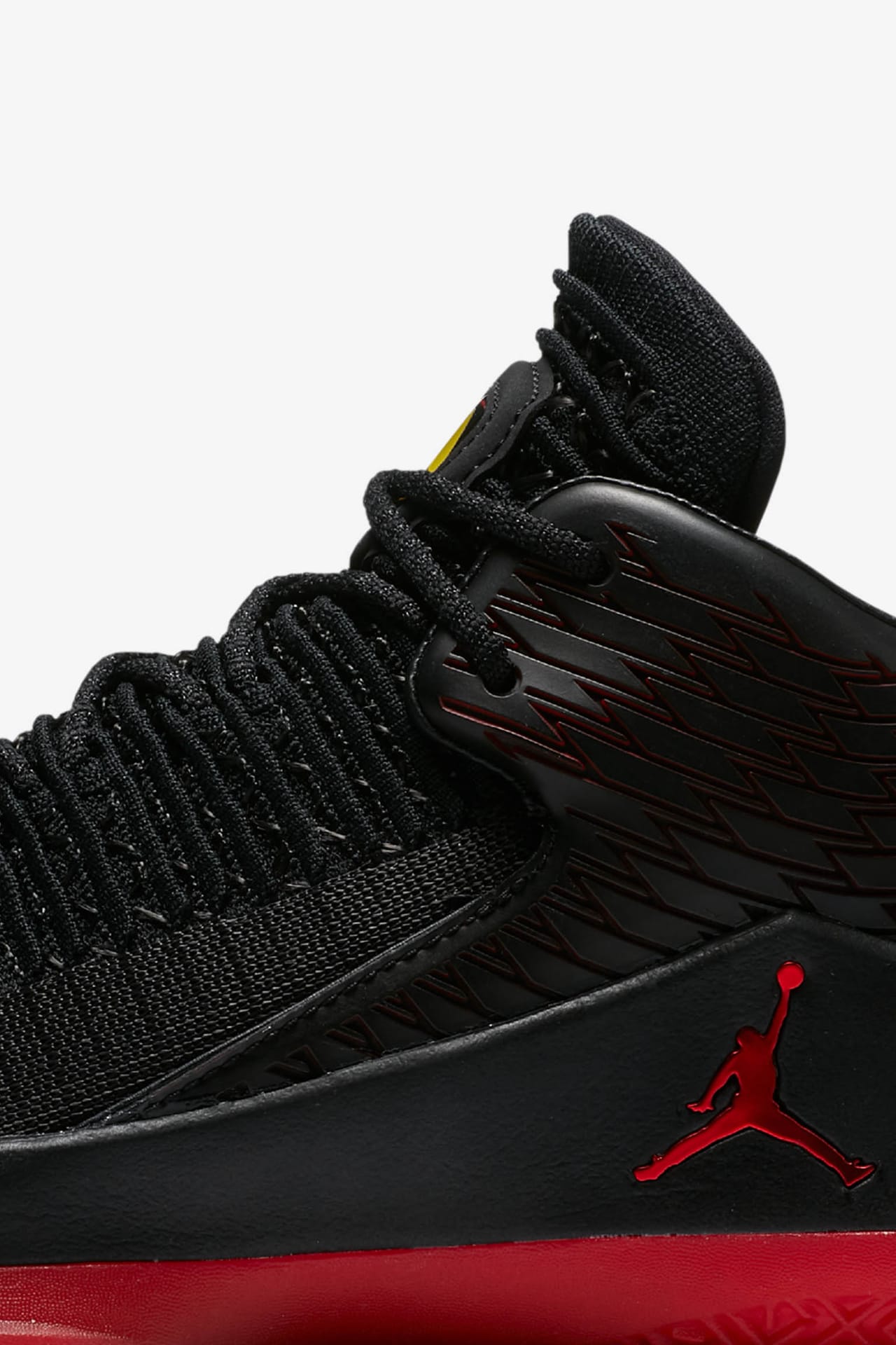 Jordan 32 black red online