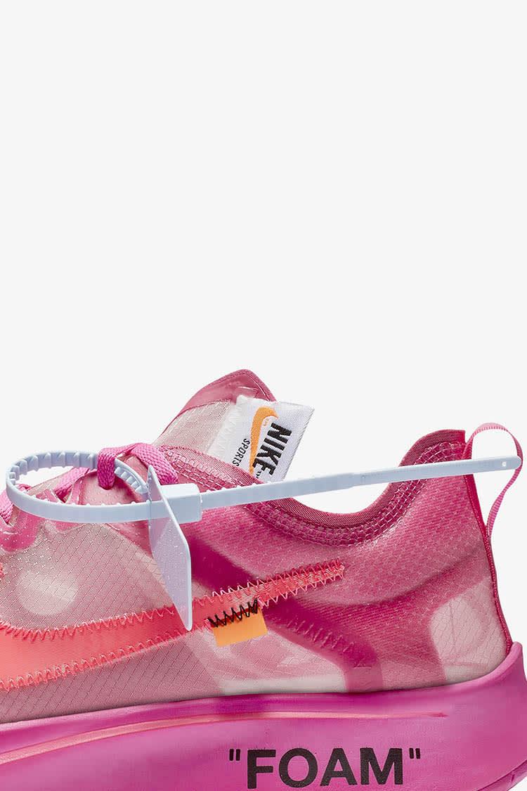 Nike zoom fly tulip pink deals