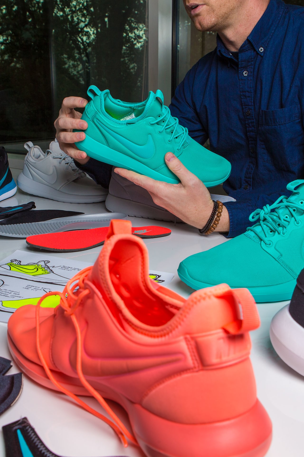 Dietro il design Nike Roshe 2. Nike SNKRS