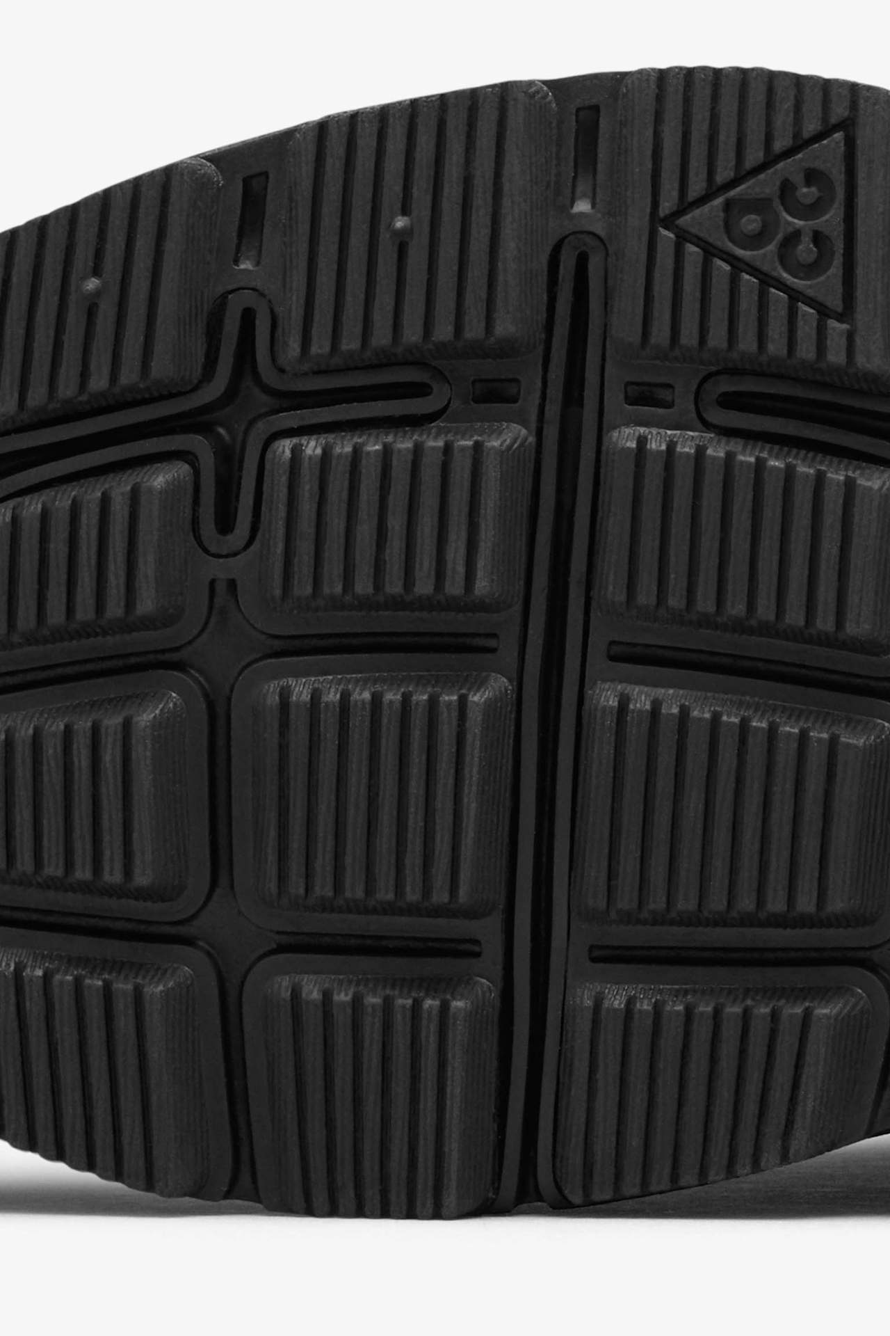 Women's Nike Acorra Sneakerboot 'Black & Reflect'