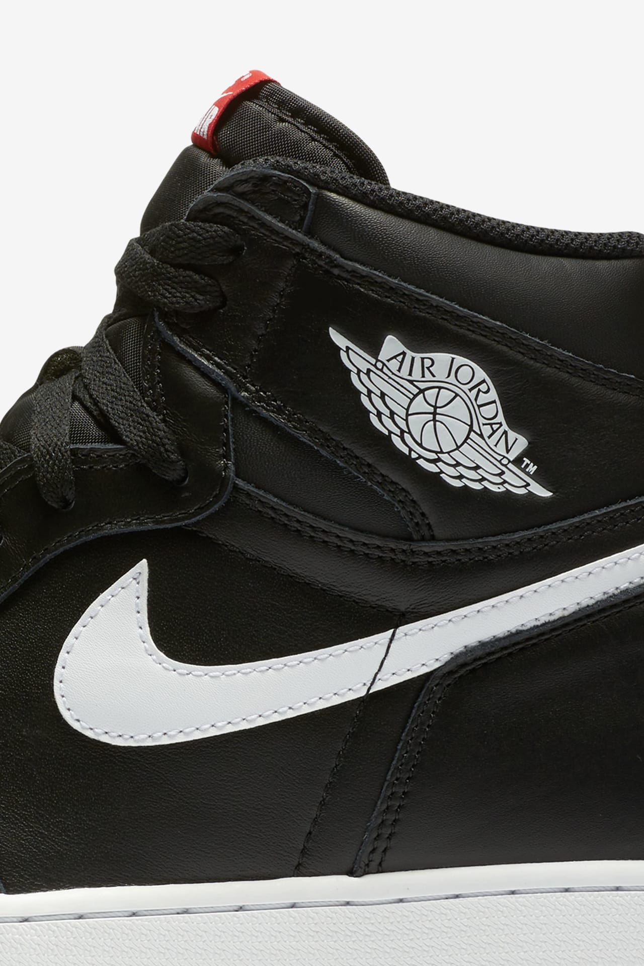 Jordan 1 retro high og black and white on sale