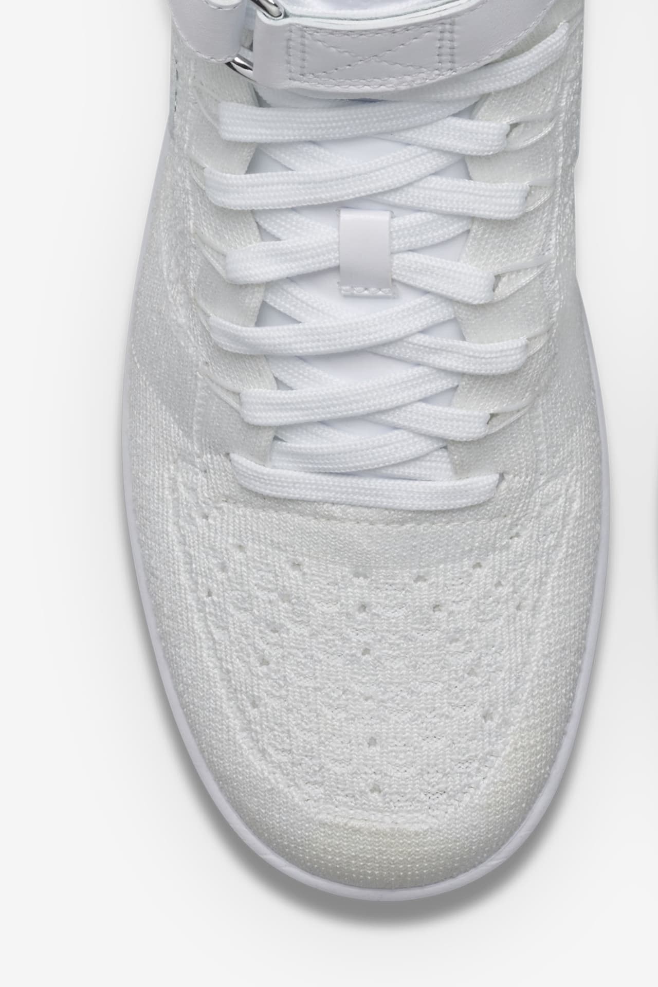 Nike air force 1 mid flyknit white best sale