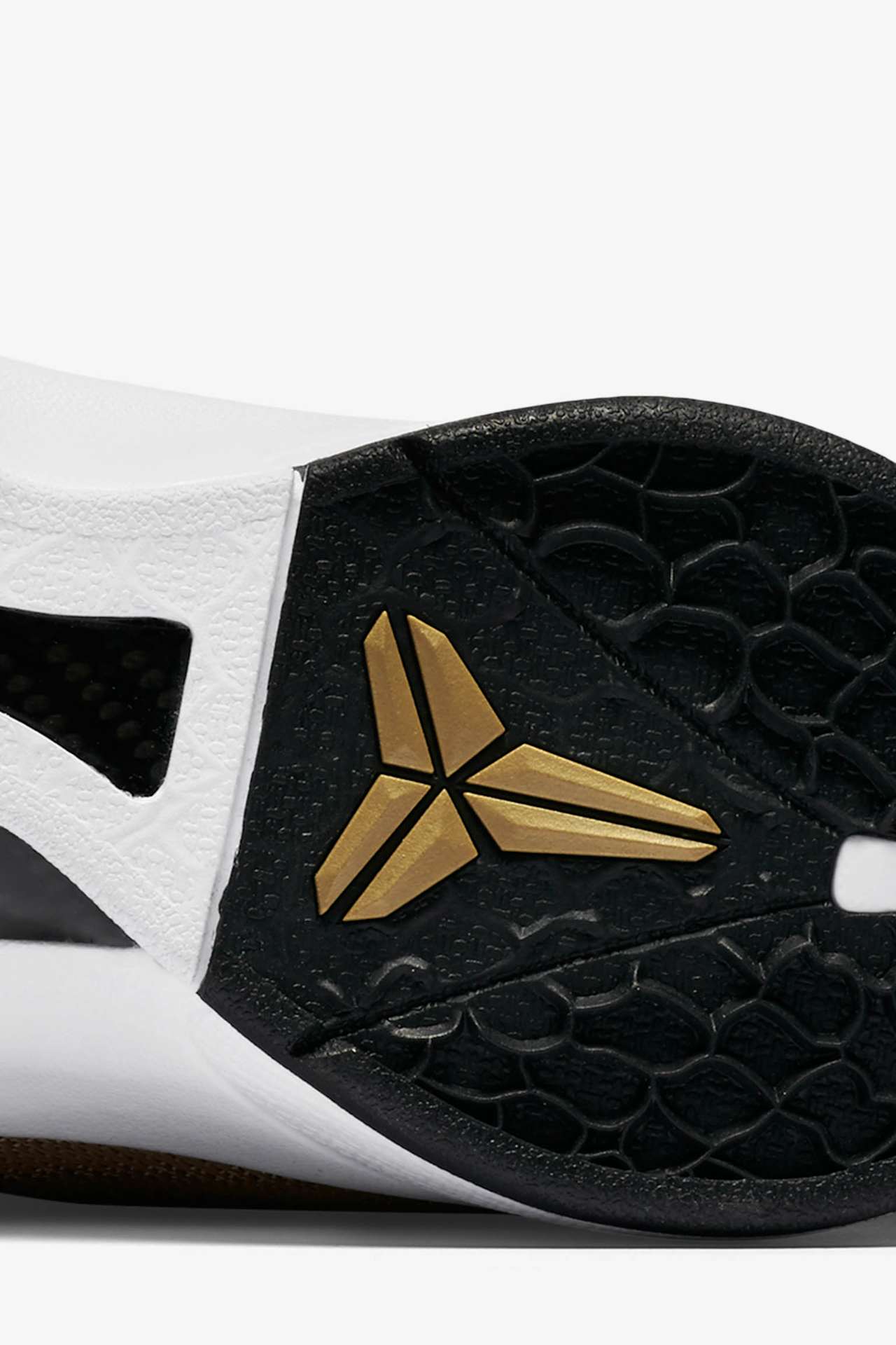 Nike Zoom Kobe Icon 'Metallic Gold' Release Date